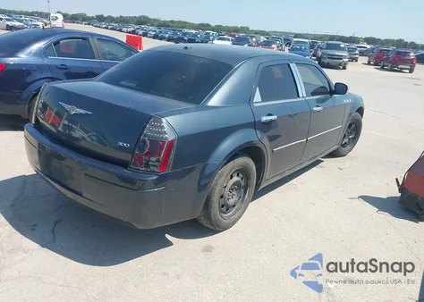 2007 Chrysler 300 from USA, damaged, VIN 2C3KA43R67H688586